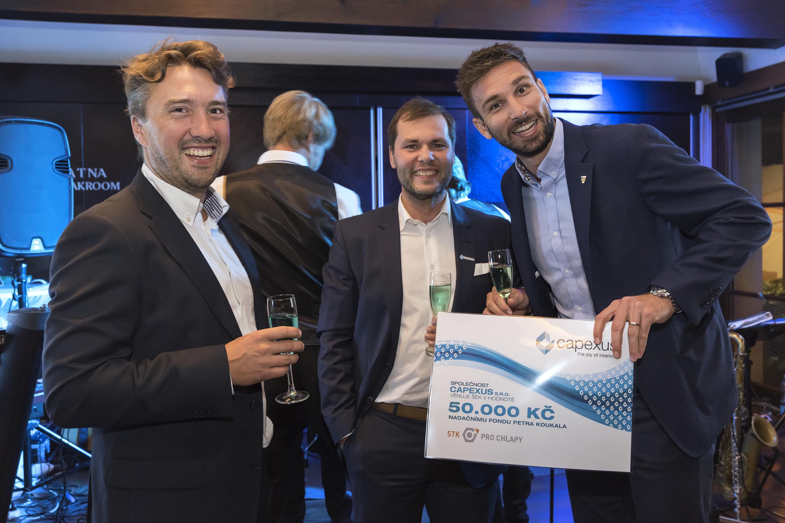 nadační-fond-STK-pro-chlapy-grafické-studio-VLADO-CAPEXUS-kanceláře-designové