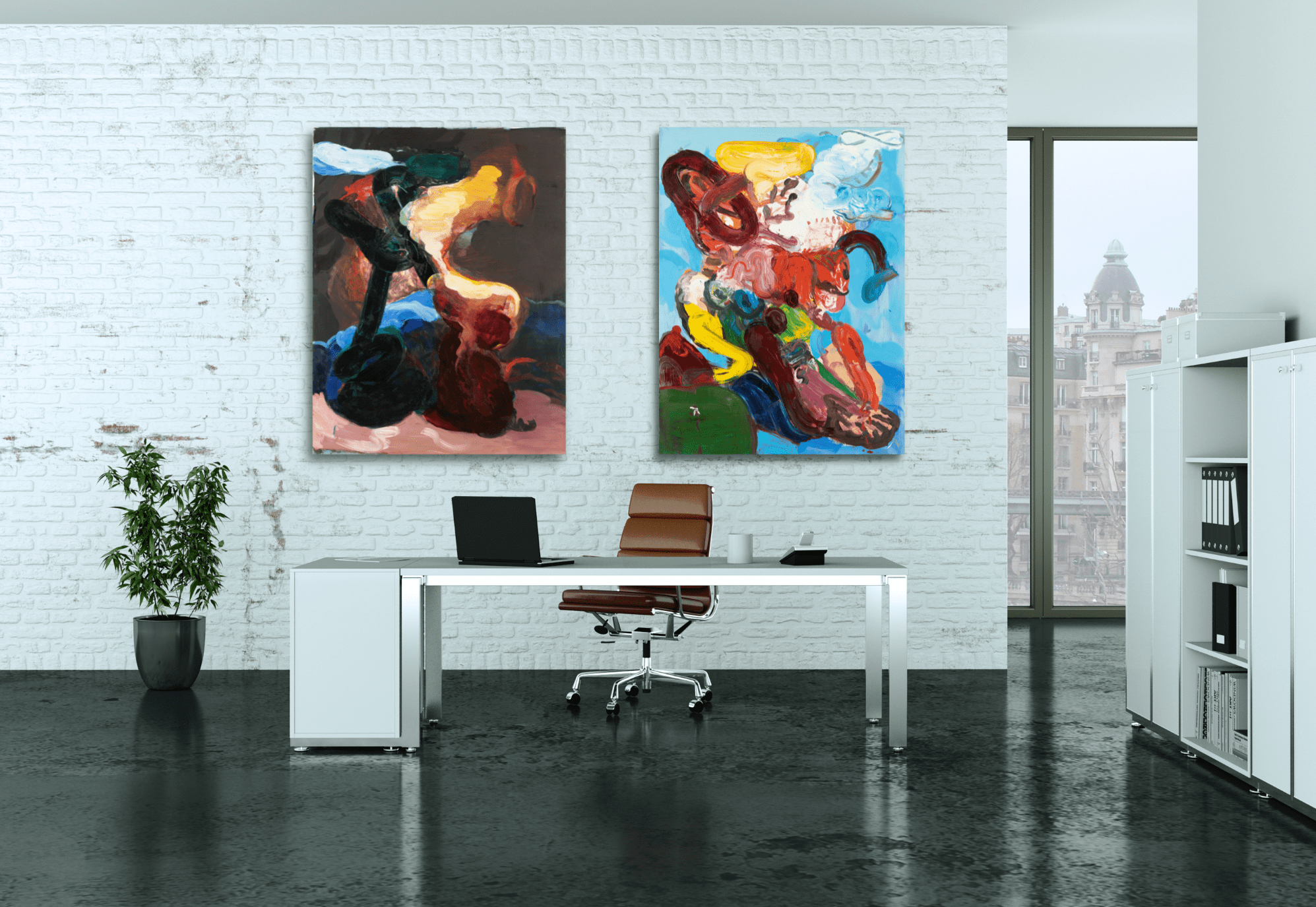 Minimalistická prostorná kancelář s dominantními barevnými obrazy na stěnách