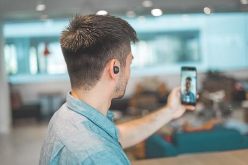 Videokonference pomocí mobilního zařízení