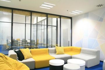 Design soft seating set in bright colors gives this year's modern trend.