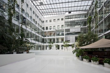 The vestibule of the Krizik Palace.