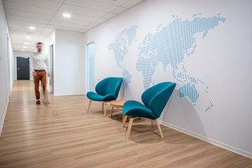 Relaxační místnost s flexibilním posezením v kancelářích Samsung