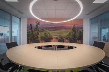 zasedací-místnost-podzim-tapeta-přírody-PGRLF-společnost-CAPEXUS