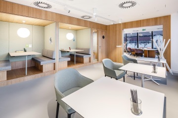 A place for independent work or meeting colleagues