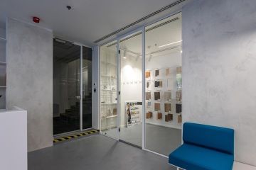 Pohled do vzorkovny ve firmě MS Invest