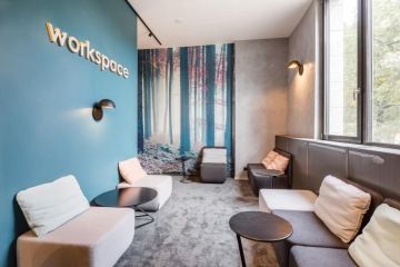 Workspace ve firmě 100 Towers Holding nabízí klid pro práci