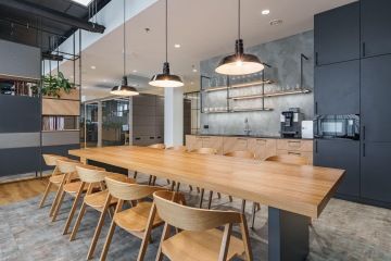 Prostorná firemní kuchyň