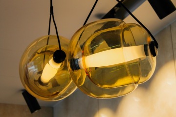 Atypical lighting in the lobby area near the reception in the Euro Palace