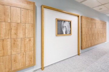 Úložné prostory v dřevěném provedení vyrobené na míru