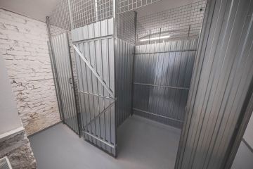 Sklepní prostory bytového domu