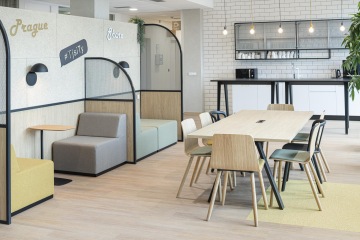 Flexibilní open space s designovým vybavením ve firmě T-Mobile