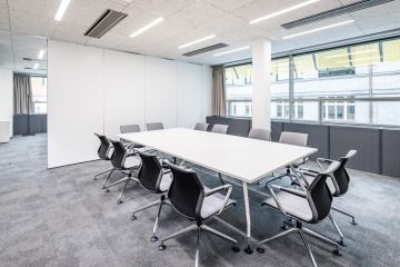 Zasedací místnost ve společnosti Sev.en Energy.