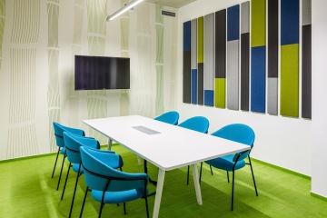 meeting-room-office-space-acoustic-panels-Seznam-CAPEXUS