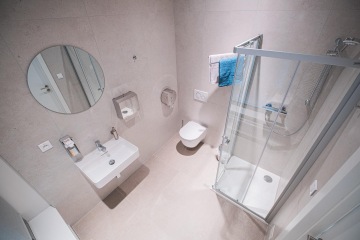 Decent bathroom for patients