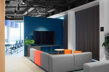 Relaxation room for employees to meet at UniCredit Bank