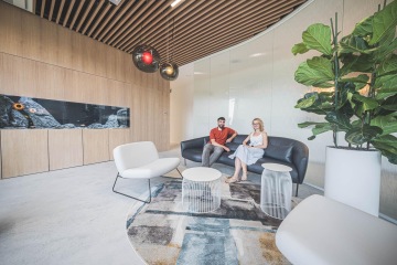 Design waiting room with aquarium