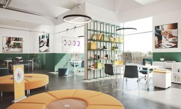 protective glass in the office