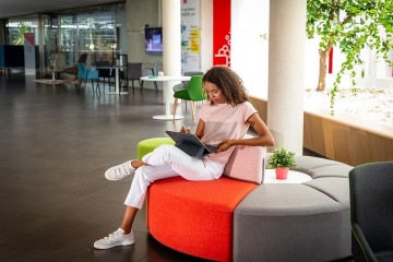 Relaxation room with designer tabourets for relaxing at work