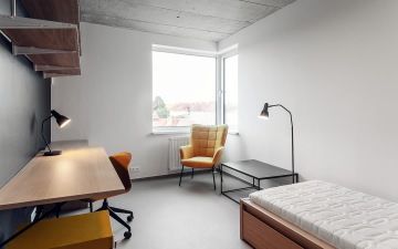 Simple and functional interior