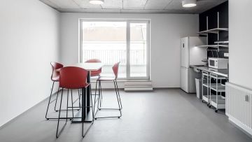 Industrial student kitchen