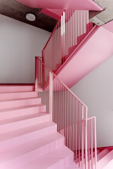 Accent pink stairs