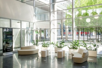 moderní-prostředí-kanceláří-rostliny-v-interiéru-Tacchini-katalog-designové-kanceláře-CAPEXUS-Tacchini-Tacchini-kanceláře-CAPEXUS