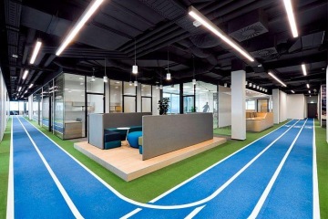corporate-image-brand-types-of-workplace-modern-CAPEXUS-offices-Sportisimo-Actiu-design