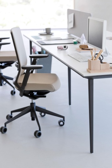 Minimalistický styl kanceláře