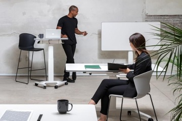 Smart collaboration between people and technologies